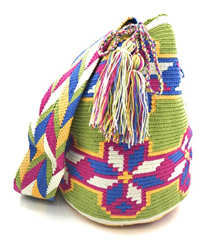 Bolsa de bromas Wayuu hecha a mano con motivos tribales verdes