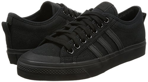 Zapatillas de deporte Adidas Nizza de lona negra baja icónica