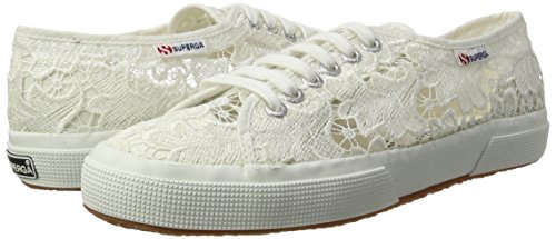 Zapatillas de lona blancas superga casual y chic bordadas en macrame con plataforma